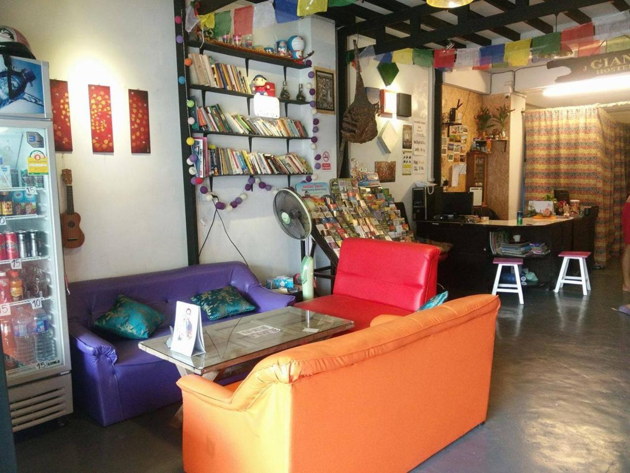 J Giant Hostel Chiang Mai Luaran gambar