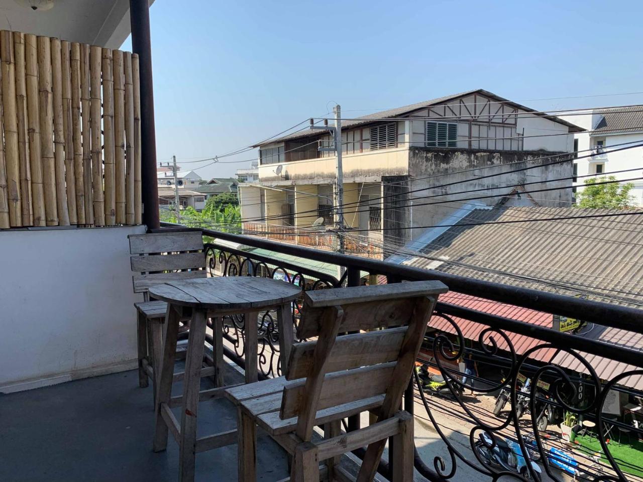J Giant Hostel Chiang Mai Luaran gambar