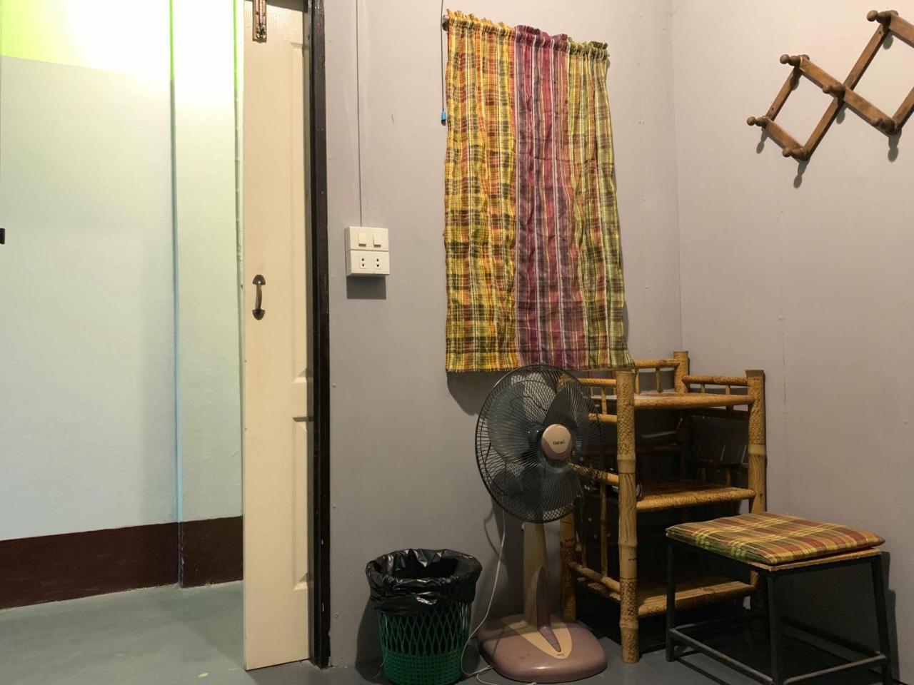 J Giant Hostel Chiang Mai Luaran gambar